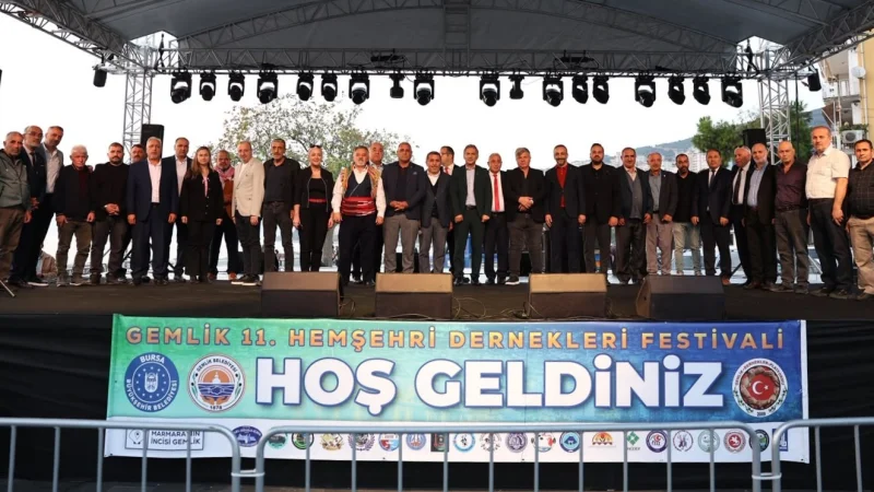 Gemlik'te 11. Hemşehri Dernekleri Festivali Başladı