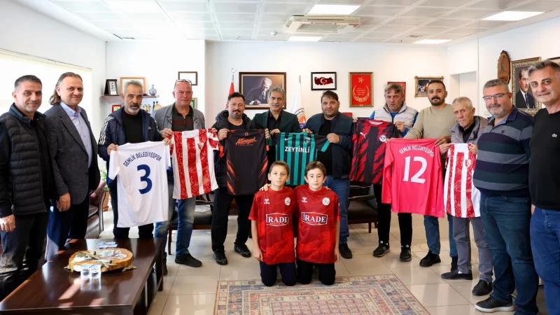 Gemlik'te Amatör Spor Kulüplerine Yerli Üretim Forma Desteği