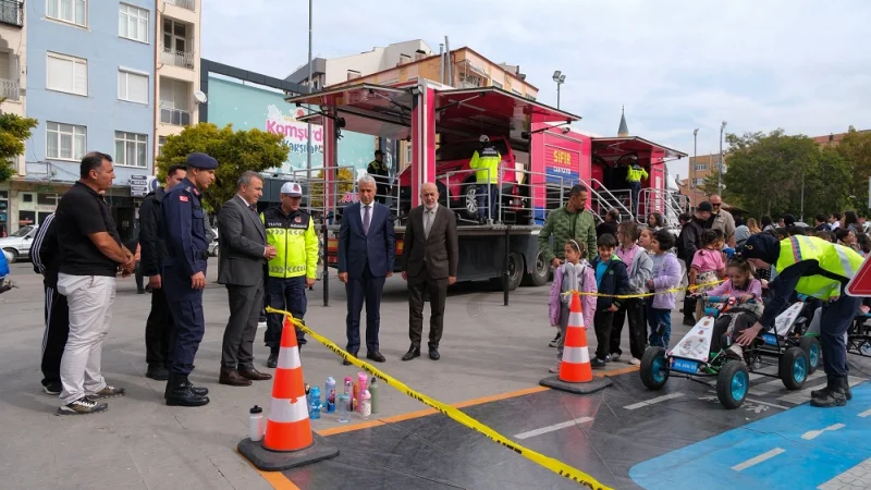 Karaman'da Trafik Güvenliği İçin Mobil Eğitim Seferberliği