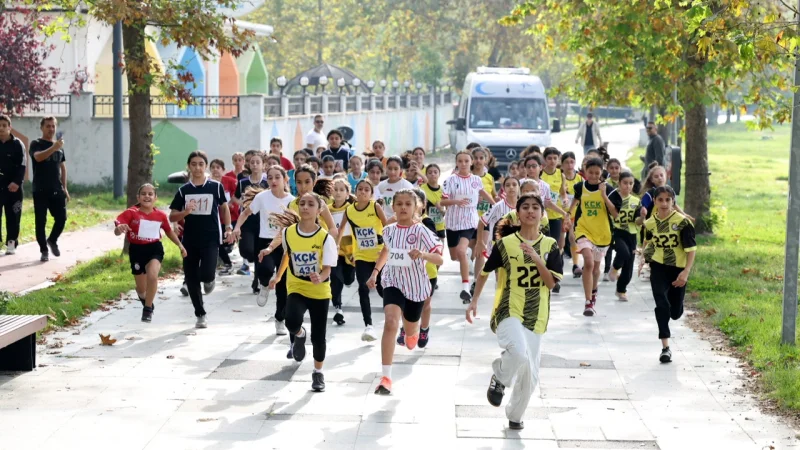 Küçükçekmece'de 29 Ekim Cumhuriyet Koşusu Heyecanı Yaşandı
