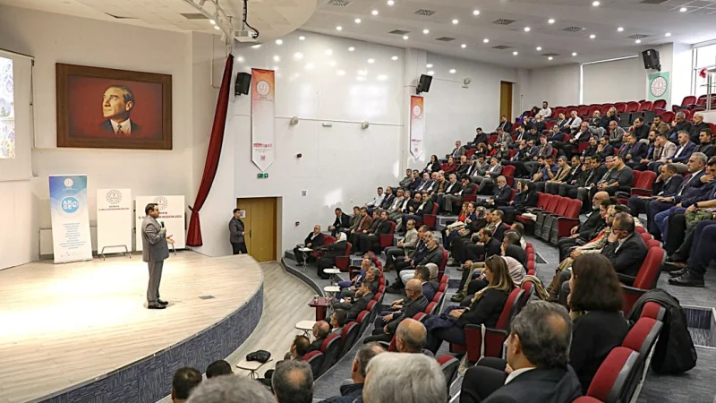 Kütahya'da '43 Adım Projesi' ile Eğitimde Yeni Dönem Hazırlıkları Başladı