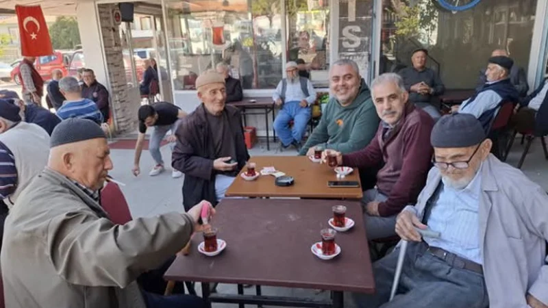 Manisa'da Huzurevi Sakinleri İçin Sosyal Etkinlik Düzenlendi