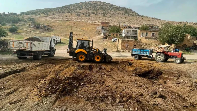 Mardin Savur'da Vatandaş ve Belediyeden Ortak Temizlik Hamlesi