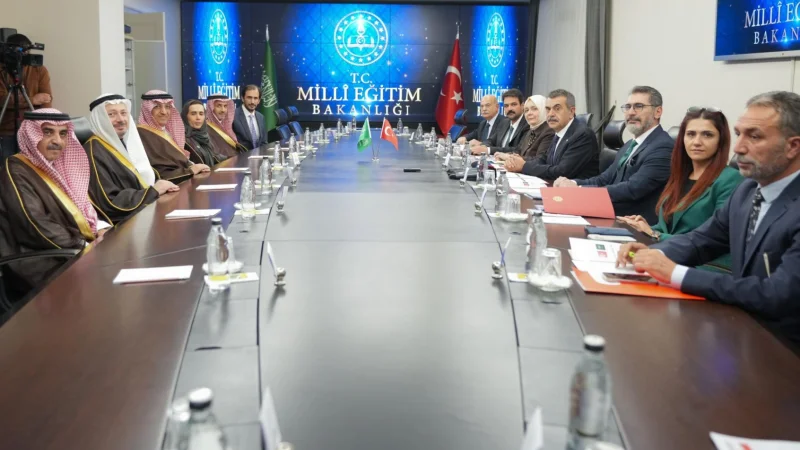 Millî Eğitim Bakanı Tekin, Suudi Arabistan Eğitim Bakanı El-Benyan ile Görüştü
