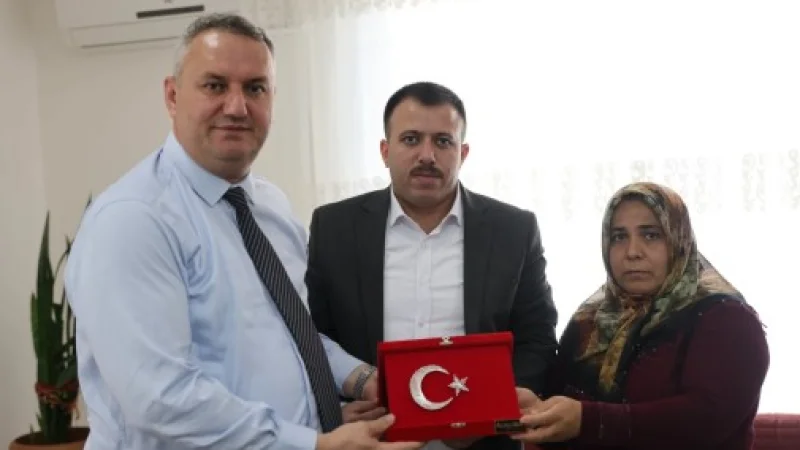 Osmaniye'nin Düziçi İlçesinde Şehit Ali Çam'ın Ailesine Vefa Ziyareti