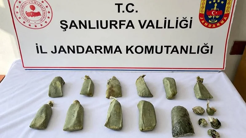 Şanlıurfa'da Narkotik Operasyonu: 5,5 Kilogram Esrar Ele Geçirildi