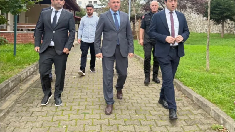 Trabzon Vali Yardımcısı Engin Tok'tan Fatih Çocuk Evleri Sitesi'ne Ziyaret