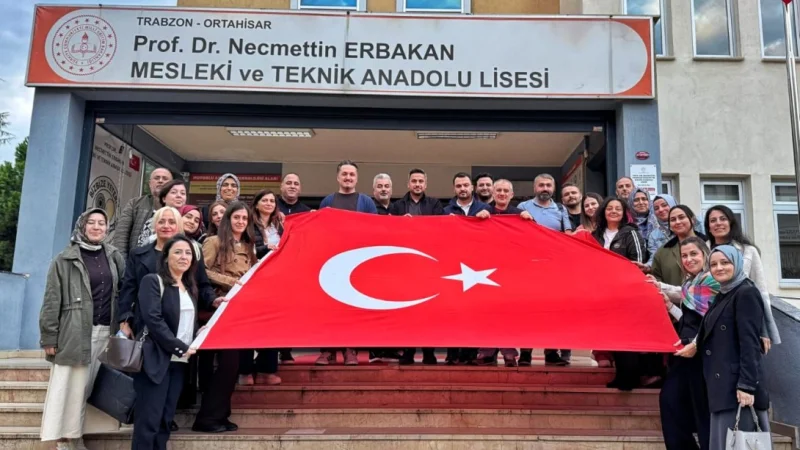 Trabzon'da Harezmi Eğitim Modeli için öğretmenlere yönelik eğitimler tamamlandı