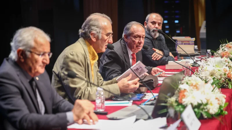 Zeytinburnu'nda Peyami Safa Sempozyumu Başladı