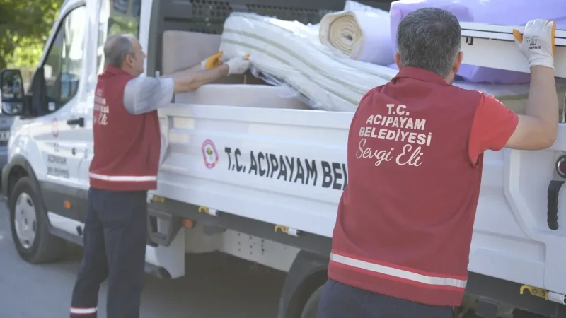 Acıpayam Sevgi Eli İhtiyaç Sahiplerine Destek Oluyor