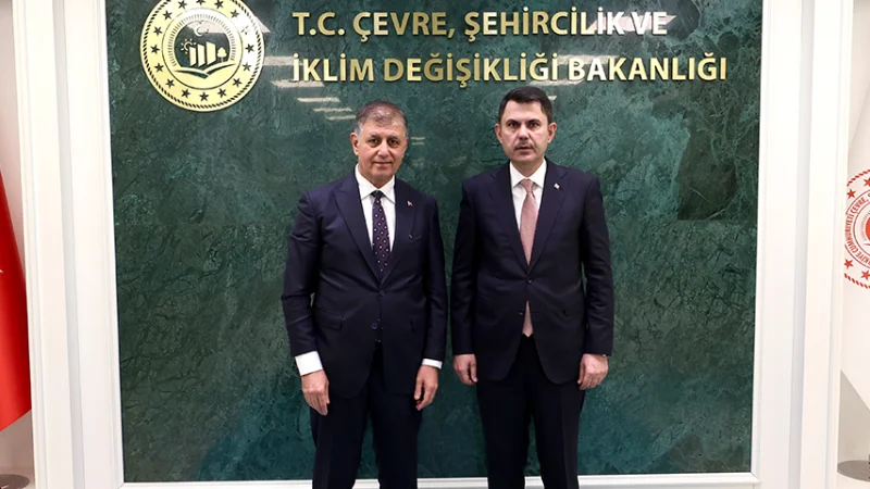 Bakan Kurum, İzmir Büyükşehir Belediye Başkanı Cemil Tugay'ı Kabul Etti