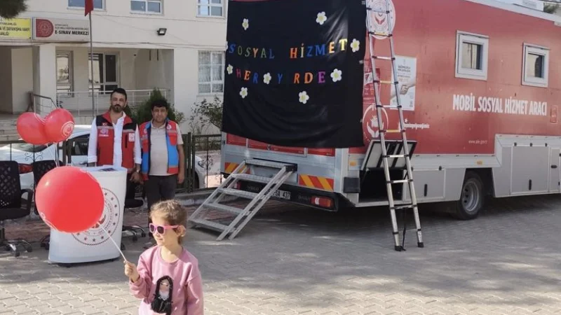 Batman'da Mobil Sosyal Hizmet Aracı Gercüş'te Saha Çalışmalarına Başladı