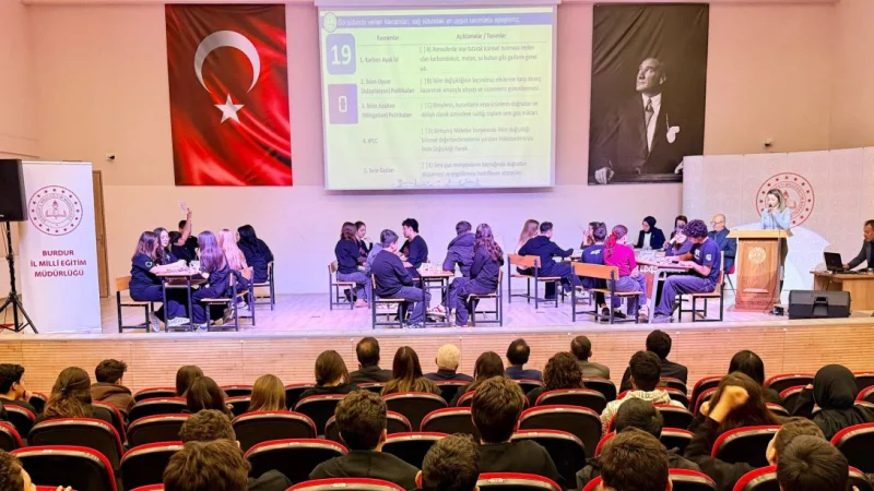 Burdur'da Liseler Arası 'Tabiat ve Yaşanabilir Çevre' Bilgi Yarışması Düzenlendi