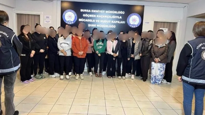 Bursa'da Kaçak Masör Operasyonu: 26 Yabancı Uyruklu Şahıs Hakkında İşlem Başlatıldı