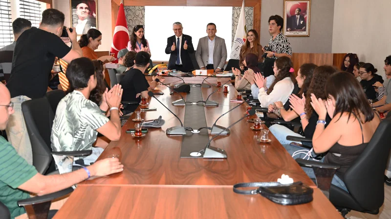 Erasmus Öğrencilerinden Kemer Belediyesi'ne Çevre ve Eğitim Odaklı Ziyaret
