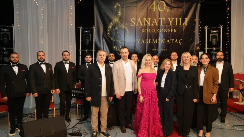 Fatsa'da Sanatçısı Yasemin Ataç'tan 40. Yıl Konseri