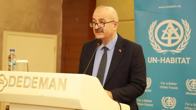 Gebze Belediye Başkanı Büyükgöz, Sürdürülebilir Kentler Programı'nda Konuştu