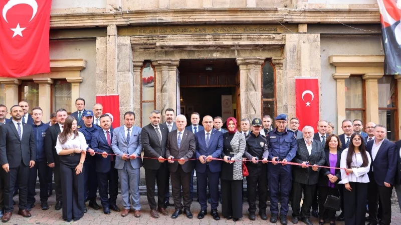 Giresun'da Cumhuriyet Bayramı Coşkusu Sergi Açılışlarıyla Başladı
