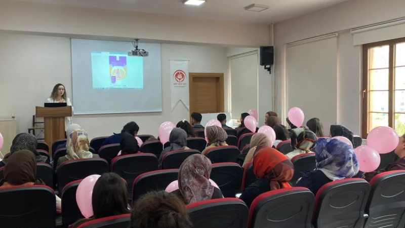 Gümüşhane'de Meme Kanseri Farkındalığı İçin Eğitim Düzenlendi