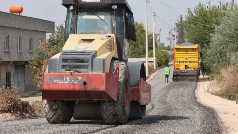 Haliliye'de Kırsal Mahalleler İçin Yol Seferberliği Sürüyor