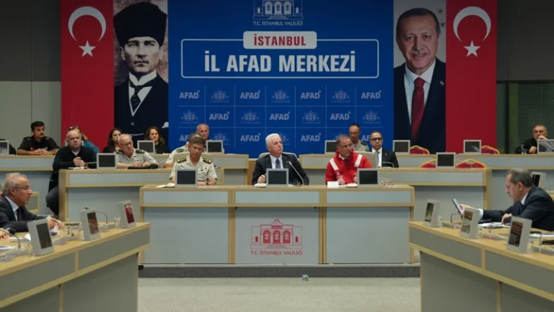 İstanbul'da Sağanak Yağış Tedbirleri Masaya Yatırıldı