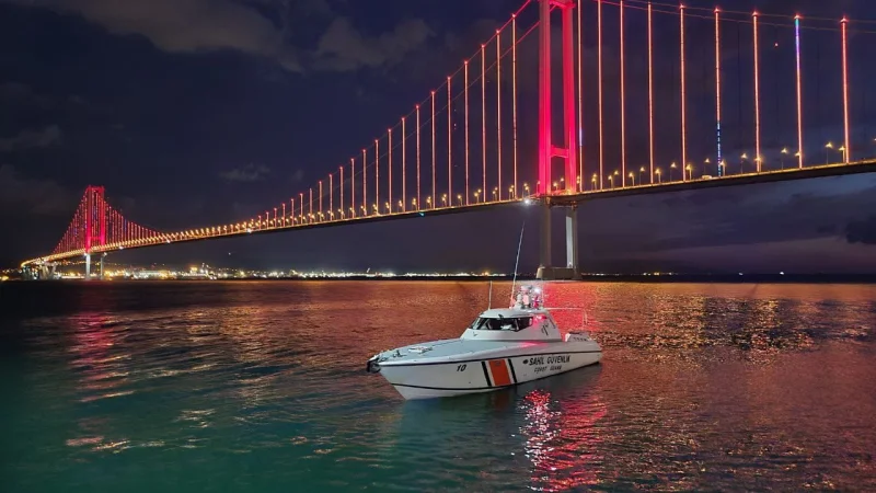 İzmit Marina'da TCSG-10 Sahil Güvenlik Botu Ziyarete Açılacak
