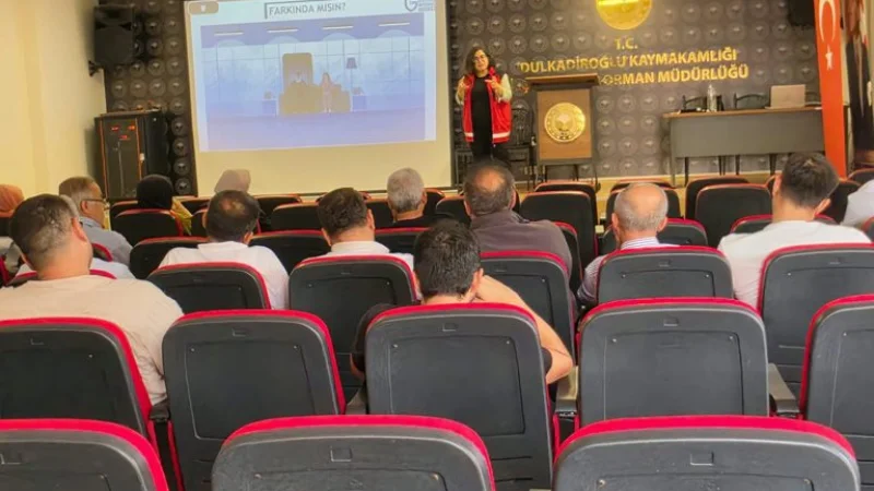 Kahramanmaraş'ta Kamu Personeline 'Güvenli İnternet' Eğitimi