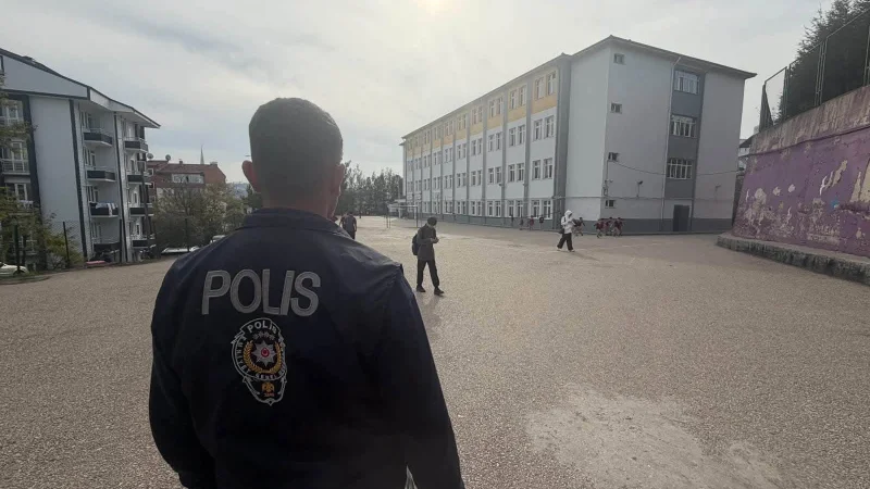 Karabük'te Okul Çevrelerinde Güvenlik Denetimleri Sıkılaştırıldı