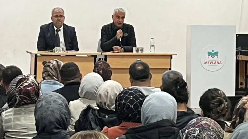 Karaman İl Milli Eğitim Müdürü Kılınç, Mevlana İlkokulu ve Ortaokulu Velileriyle Bir Araya Geldi