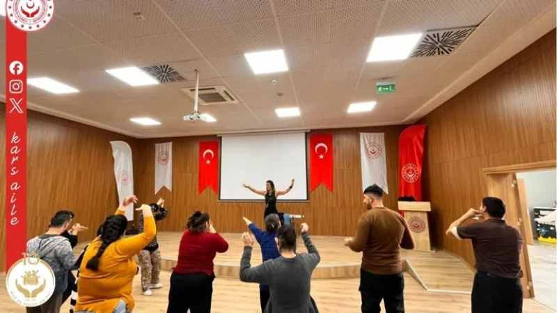 Kars'ta Özel Bireyler Zumba ile Hareketli Bir Gün Geçirdi