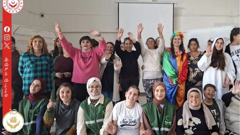 Kars'ta Yeşilay İş Birliğiyle Sosyal Farkındalık Etkinliği
