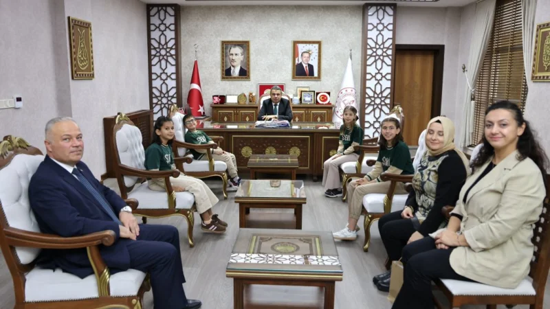 Kastamonu'da EcoKids Projesi Başarısı: Öğrenciler Romanya Deneyimlerini Paylaştı