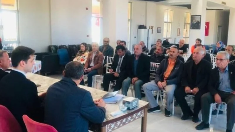 Konya Yalıhüyük'te Tarım ve Hayvancılığı Geliştirme Toplantısı Düzenlendi