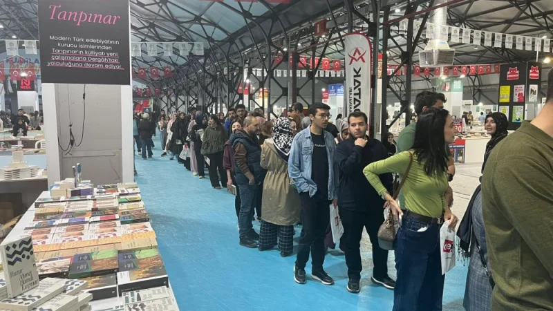 Malatya'da 12. Kitap Fuarı kapılarını açtı: Rekor katılım