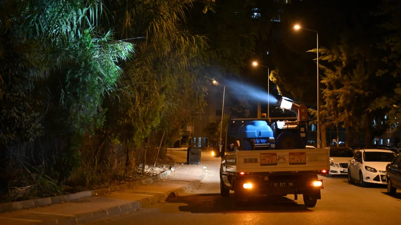 Mersin'de 13 İlçede 365 Gün Kesintisiz Haşere Mücadelesi Sürüyor