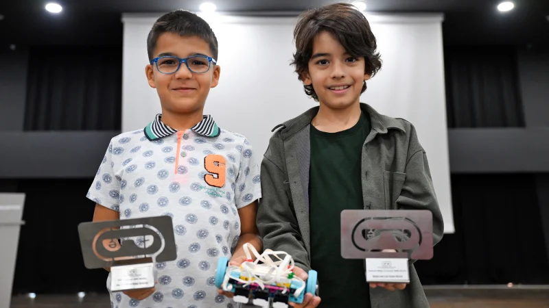 Mersinli Genç Mucitler Robotik Yarışmalarında Bölge ve Türkiye Dereceleri Kazandı