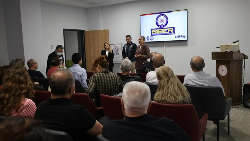 Nazilli'de Aile Hekimlerine Yönelik Siber Güvenlik Semineri Düzenlendi