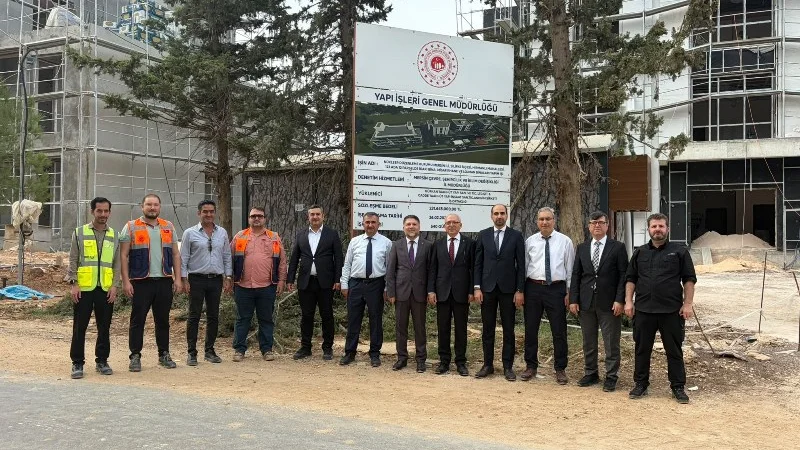Nükleer Düzenleme Kurumu Başkanı Arıkan, Silifke'deki Şantiye Sahasında İncelemelerde Bulundu