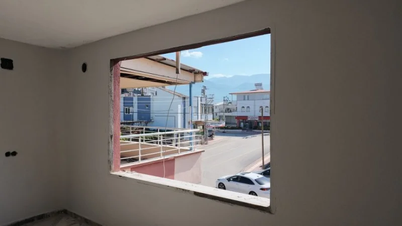 Osmaniye'de Yangında Zarar Gören Ev Onarılarak Teslim Edildi