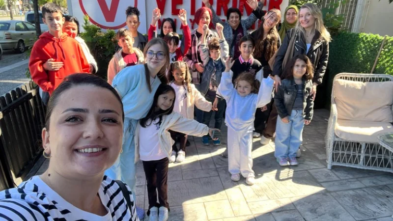 Samsun'da Çocuklara Hayvan Sevgisi ve Sorumluluk Bilinci Aşılandı