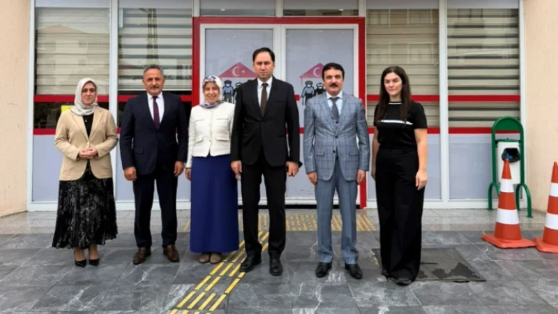 Trabzon'da Engelli Bakım Merkezine Protokol Ziyareti