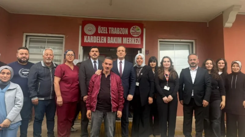 Trabzon'da Engelli Bakım Merkezine Protokol Ziyareti