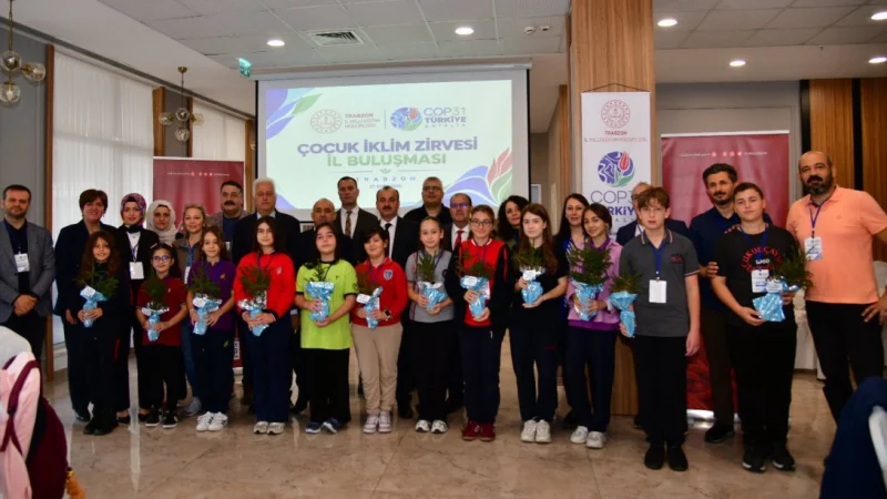 Trabzon'da Öğrenciler COP31 Çocuk İklim Zirvesi İçin Çözüm Üretti