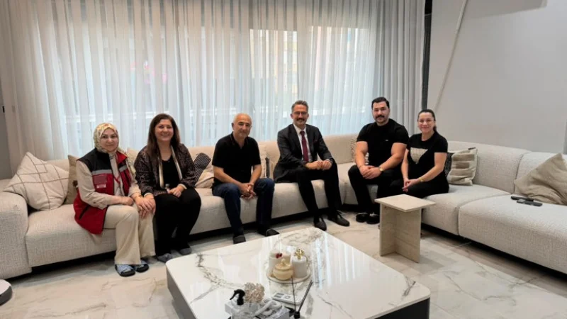 Yalova'da Gazilere ve Görev Başında Yaralanan Polise Vefa Ziyareti
