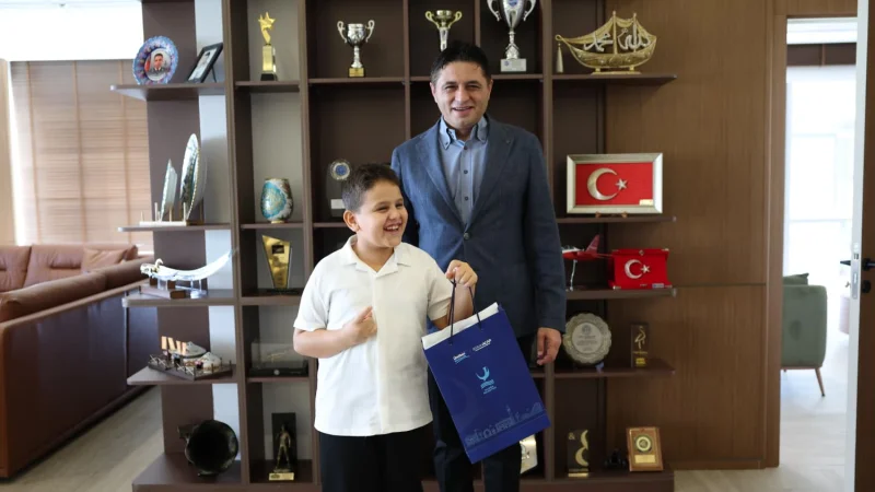 Aliağalı Özel Yüzücü Kaan Vural Açık Denizde Yeni Hedeflere Kulaç Atıyor