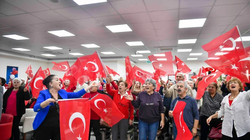 Ankara'da Emekliler Lokali'nde Cumhuriyet Bayramı Coşkusu