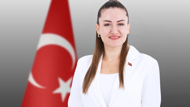 Antalya'da 29 Ekim Coşkusu: Fener Alayı ve Semicenk Konseri Düzenlenecek