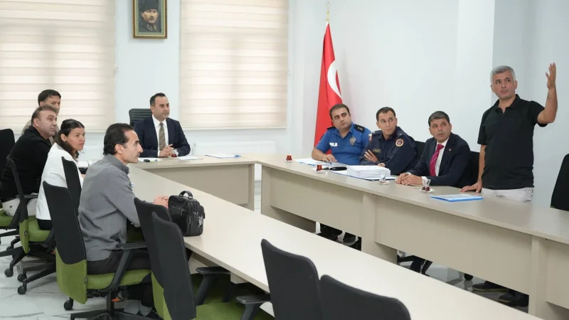 Bahçe'de Okul Güvenliği İçin Kapsamlı Toplantı Düzenlendi