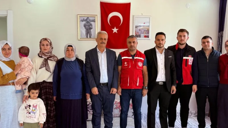 Batman'da Şehit Faim Bozkurt'un Ailesine Anma Ziyareti