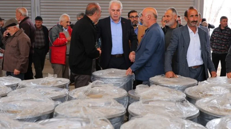 Bayburt’ta Arıcılara 9,5 Milyon Liralık Ekipman Desteği Sağlandı